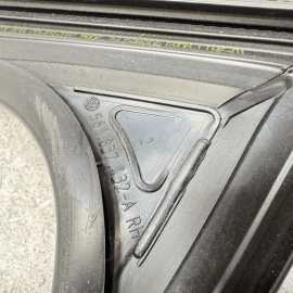 VOLKSWAGEN PASSAT FRONT PASSENGER DOOR WINDOW GLASS RUN CHANNEL SEAL 2012-22 OEM