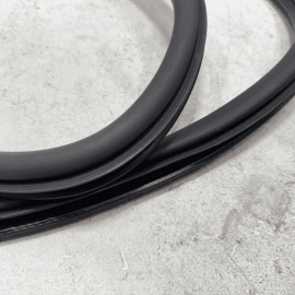 VOLKSWAGEN PASSAT FRONT PASSENGER DOOR BODY WEATHERSTRIP INNER SEAL 2012-22 OEM