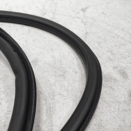 VOLKSWAGEN PASSAT FRONT PASSENGER DOOR BODY WEATHERSTRIP INNER SEAL 2012-22 OEM