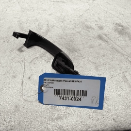 VOLKSWAGEN PASSAT VW FRONT PASSENGER DOOR HANDLE OUTER LOCK 2012-2019 OEM 2T2T