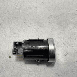 2016 - 2022 VOLKSWAGEN PASSAT ENGINE IGNITION START STOP SWITCH BUTTON OEM