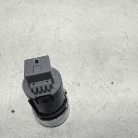 2016 - 2022 VOLKSWAGEN PASSAT ENGINE IGNITION START STOP SWITCH BUTTON OEM