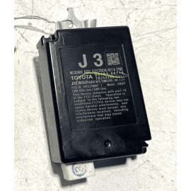 2018-2024 TOYOTA CAMRY XLE TIRE PRESSURE MONITORING SYSTEM RECEIVER MODULE OEM