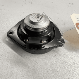 PORSCHE CAYENNE 2011 - 2018 REAR RIGHT / LEFT PILLAR SOUND AUDIO SPEAKER OEM
