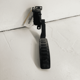 PORSCHE CAYENNE 2003 - 2004 \ 2008 - 2018 AUDI VW GAS ACCELERATOR PEDAL OEM