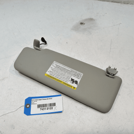 VOLKSWAGEN PASSAT FRONT PASSENGER SIDE UPPER ROOF SUN VISOR SHADE 2017-2022 OEM