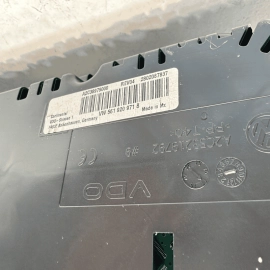 Dash Instrument Cluster Gauge Speedometer 63K Volkswagen Passat 2017-2018 OEM