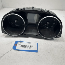 Dash Instrument Cluster Gauge Speedometer 63K Volkswagen Passat 2017-2018 OEM