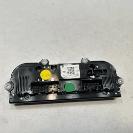 2015-2019 VOLKSWAGEN PASSAT DASH HVAC AC HEATER CLIMATE TEMPERATURE CONTROL OEM