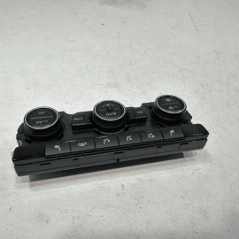 2015-2019 VOLKSWAGEN PASSAT DASH HVAC AC HEATER CLIMATE TEMPERATURE CONTROL OEM