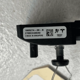 OEM 2012 - 2021 Tesla Model S Acceleration Impact Crash Sensor Assembly