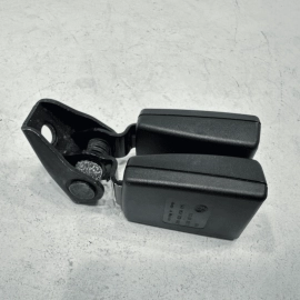 2012-2022 VOLKSWAGEN PASSAT REAR LEFT DRIVER & CENTER SIDE SEAT BELT BUCKLE OEM