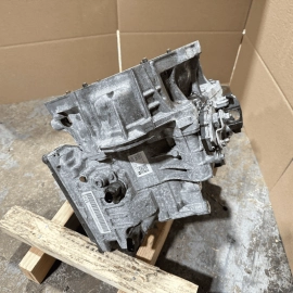 2018 - 2019 VOLKSWAGEN PASSAT VW 2.0L AUTOMATIC TRANSMISSION AT TRANS SWX OEM