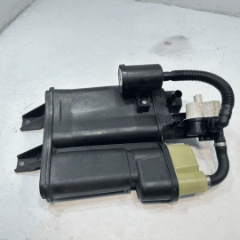 2018-2019  VW VOLKSWAGEN PASSAT 2.0L VW CHARCOAL FUEL VAPOR CANISTER W/ PUMP OEM