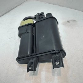 2018-2019  VW VOLKSWAGEN PASSAT 2.0L VW CHARCOAL FUEL VAPOR CANISTER W/ PUMP OEM