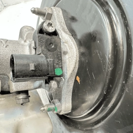 2012-2022 VOLKSWAGEN PASSAT 2.0L BRAKE BOOSTER & MASTER CYLINDER & RESERVOIR OEM