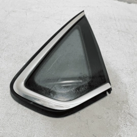 VOLKSWAGEN PASSAT 2016 - 2019 REAR RIGHT PASSENGER SIDE QUARTER WINDOW GLASS OEM