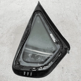 VOLKSWAGEN PASSAT 2016 - 2019 REAR LEFT DRIVER SIDE QUARTER WINDOW GLASS OEM