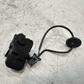 2012-2022 VOLKSWAGEN PASSAT 2.0L LOCK ACTUATOR FUEL FILLER DOOR OEM