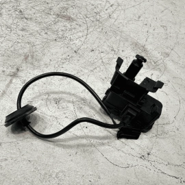2012-2022 VOLKSWAGEN PASSAT 2.0L LOCK ACTUATOR FUEL FILLER DOOR OEM
