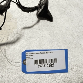 VOLKSWAGEN PASSAT 2017-2019 REAR EXTERIOR ROOF SHARK FIN RADIO ANTENNA OEM
