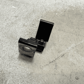 VOLKSWAGEN PASSAT 2012-2022 FRONT LEFT DRIVER SIDE DOOR LOWER HINGE OEM