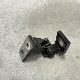 VOLKSWAGEN PASSAT 2012-2022 FRONT LEFT DRIVER SIDE DOOR LOWER HINGE OEM