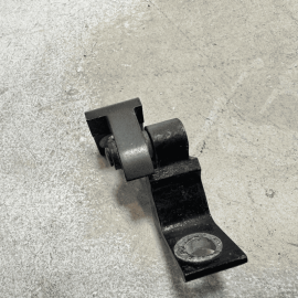 VOLKSWAGEN PASSAT 2012-2022 FRONT LEFT DRIVER SIDE DOOR LOWER HINGE OEM