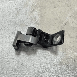 VOLKSWAGEN PASSAT 2012-2022 REAR LEFT DRIVER SIDE DOOR LOWER HINGE OEM