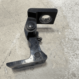 VOLKSWAGEN PASSAT 2012-2022 FRONT RIGHT PASSENGER SIDE DOOR UPPER HINGE OEM