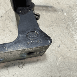 VOLKSWAGEN PASSAT 2012-2022 FRONT RIGHT PASSENGER SIDE DOOR UPPER HINGE OEM