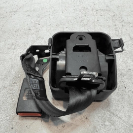 VOLKSWAGEN PASSAT 2012-2022 REAR CENTER SEAT BELT SEATBELT RETRACTOR OEM