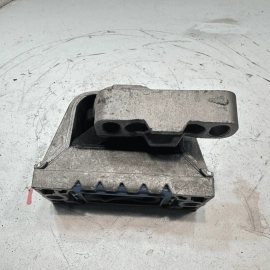 VOLKSWAGEN PASSAT ENGINE 2.0L MOTOR PASSENGER SIDE MOUNT SUPPORT BRACKET 2012-22