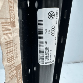 VOLKSWAGEN PASSAT FRONT LEFT DRIVER SIDE LOWER SEAT TRACK FRAME 2012-2022 OEM