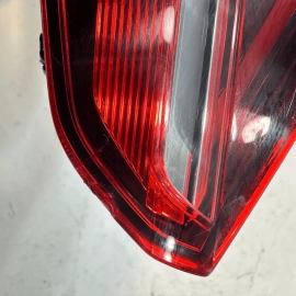 2017-2018 VOLKSWAGEN PASSAT LE TAILLIGHT RIGHT PASSENGER SIDE LED OEM DEFECT!