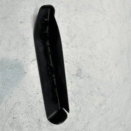 2016-2018 VOLKSWAGEN PASSAT LE REAR RIGHT SIDE INNER TAILLIGHT TRIM COVER OEM