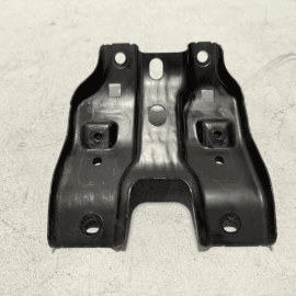 2016-2019 PASSAT FRONT CENTER SUPPORT FOR LOCK CARRIER OEM