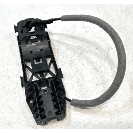 2012-2018 VOLKSWAGEN PASSAT SE Door Handle Bracket Rear Left Driver OEM