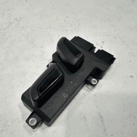 VOLKSWAGEN PASSAT FRONT DRIVER SIDE SEAT ADJUSTMENT CONTROL SWITCH 2012-2022 OEM