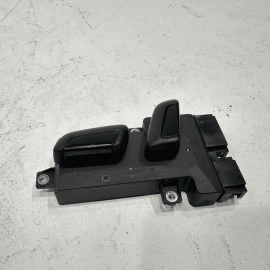 VOLKSWAGEN PASSAT FRONT DRIVER SIDE SEAT ADJUSTMENT CONTROL SWITCH 2012-2022 OEM