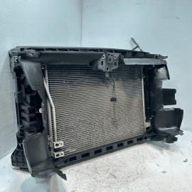 2016-2019 VOLKSWAGEN PASSAT 2.0L RADIATOR W/ SUPPORT FAN BLADE & SHROUD ASSY OEM