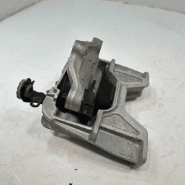 HONDA ACCORD 2018-2022 2.0L HYBRID REAR TRANSMISSION MOUNT BRACKET OEM