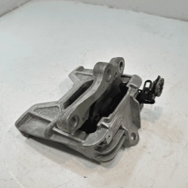 HONDA ACCORD 2018-2022 2.0L HYBRID REAR TRANSMISSION MOUNT BRACKET OEM