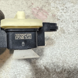 2019 INFINITI Q50 FRONT PASSENGER DOOR CRASH SIDE IMPACT PRESSURE SENSOR OEM