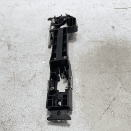 2014-2020 INFINITI Q50 EXTERIOR DOOR HANDLE BRACKET FRONT PASSENGER SIDE OEM