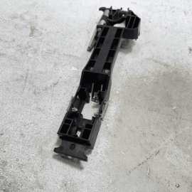 2014-2020 INFINITI Q50 EXTERIOR DOOR HANDLE BRACKET FRONT PASSENGER SIDE OEM