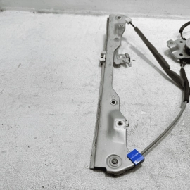 INFINITI Q50 2014-2020 FRONT RIGHT SIDE DOOR WINDOW REGULATOR W/ MOTOR OEM