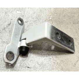 2019 Infiniti Q50 Rear Right Passenger Side Door Lower Hinge White OEM