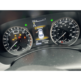 INFINITI Q50 FRONT LEFT DRIVER DOOR WINDOW OUTSIDE BELT MOLDING  2014-2020 OEM