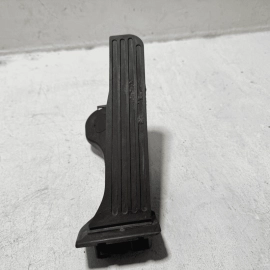 2012-2018 VOLKSWAGEN PASSAT ACCELERATOR GAS PEDAL OEM